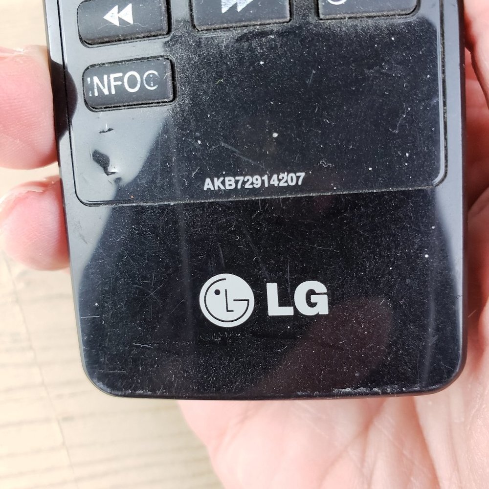 LG Remote Control - Picture 3 of 3
